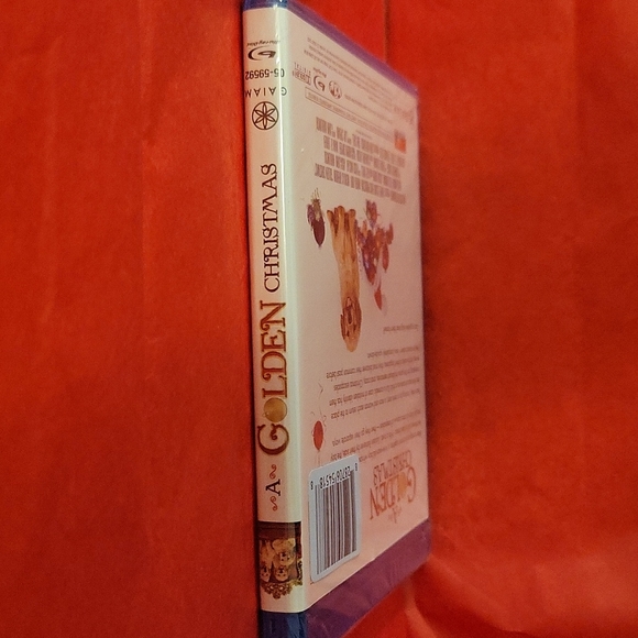 🌲 A Golden Christmas A Tail of Puppy Live Blu-ray disc movie - Picture 4 of 4